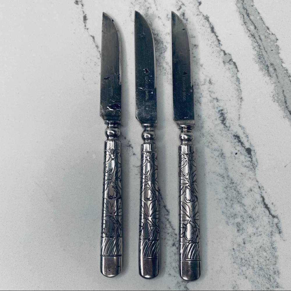 3 1847 Rogers Brothers Fruit & Cheese Knives